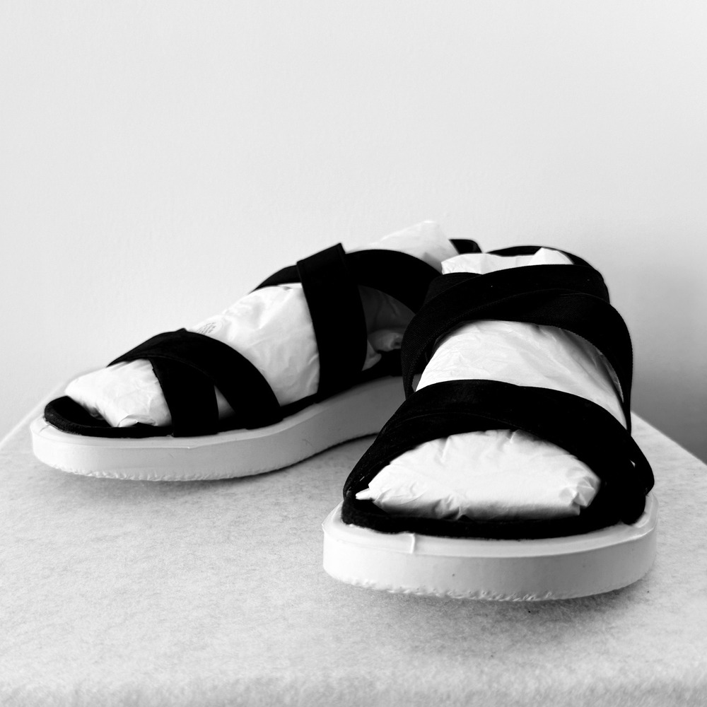 NEW ECCO Flowt W Black Strappy Elastic Sandals 27364302001 Womens EU 39 US 8-8.5 - Picture 5 of 10